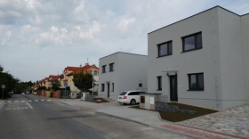 Zobrazit » Dvojdomky Praha Otěšínská